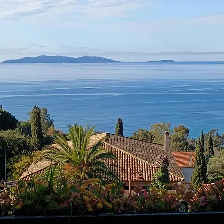 Apartment With Terraces In Le Rayol-Canadel-sur-Mer